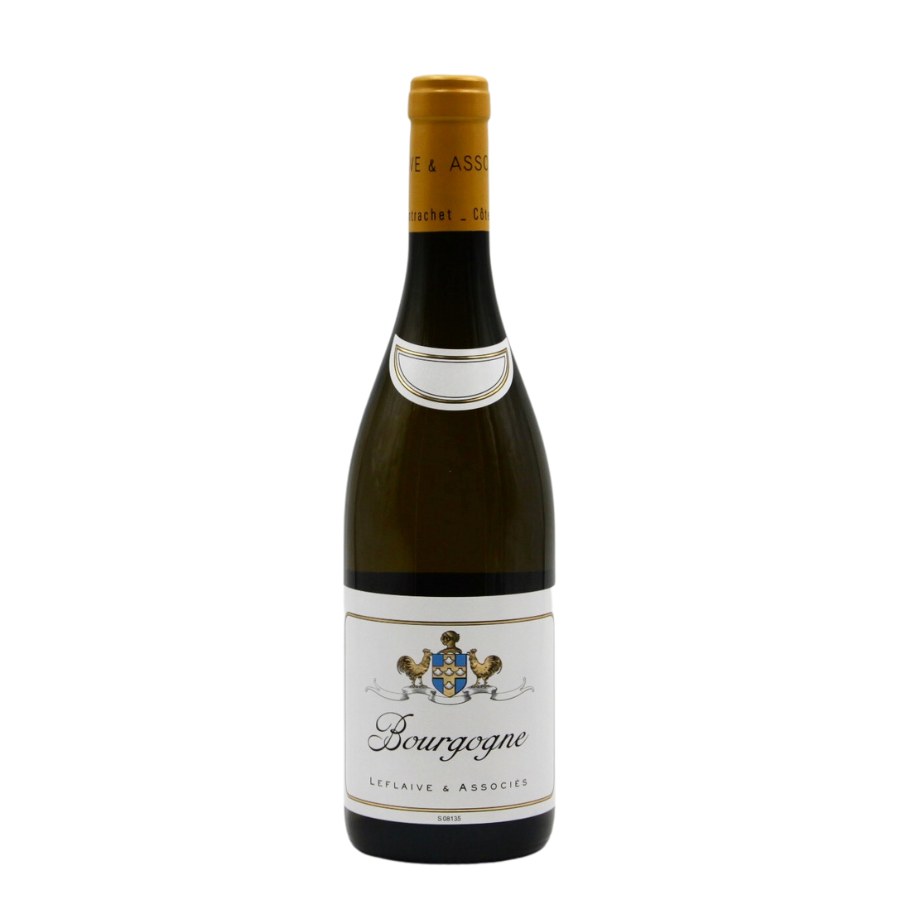 Pure expression du chardonnay cultivé en Bourgogne, le bourgogne blanc 2022 du domaine leflaive,un vin simple et gourmand exprime des notes d'agrumes (citron jaune essentiellement) et de fruits jaunes