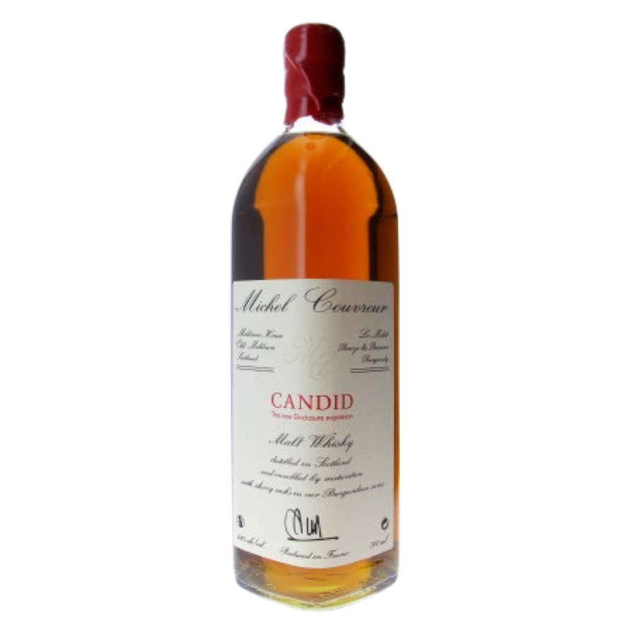 Michel Couvreur Candid est un single malt tourbé élevé en demi-fût de Xérès en Bourgogne. C'est un whisky rond, équilibré et offrant des saveurs tourbées et épicées.