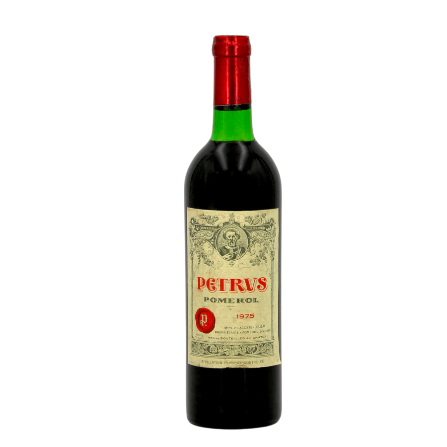 Pétrus 1975, un mythe de Pomerol, concentré de fruits noirs, truffe et cuir, avec une texture veloutée et une longueur en bouche infinie