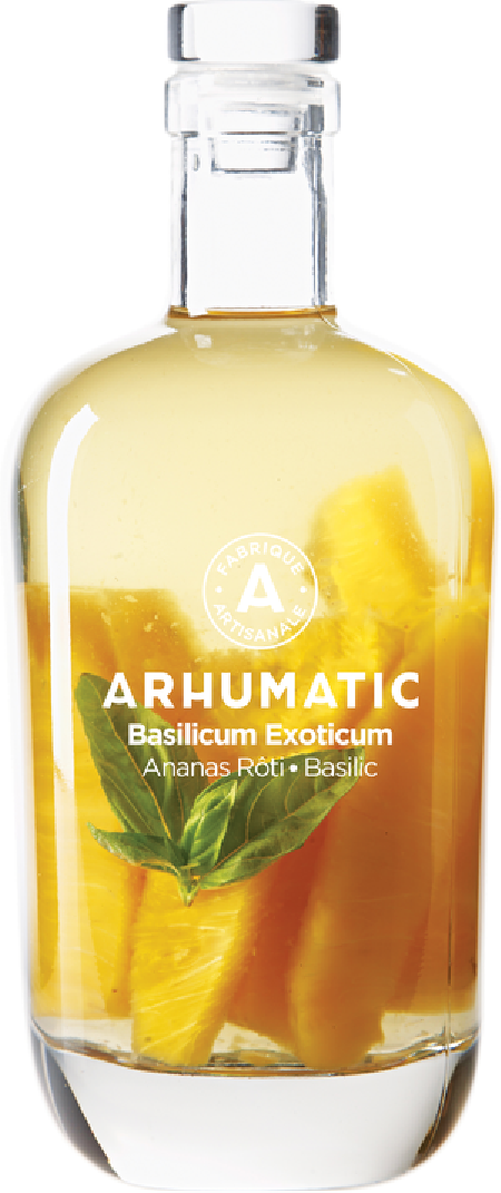 Bouteille de rhum arrangé Arhumatic Basilicum Exoticum avec ananas rôti et basilic