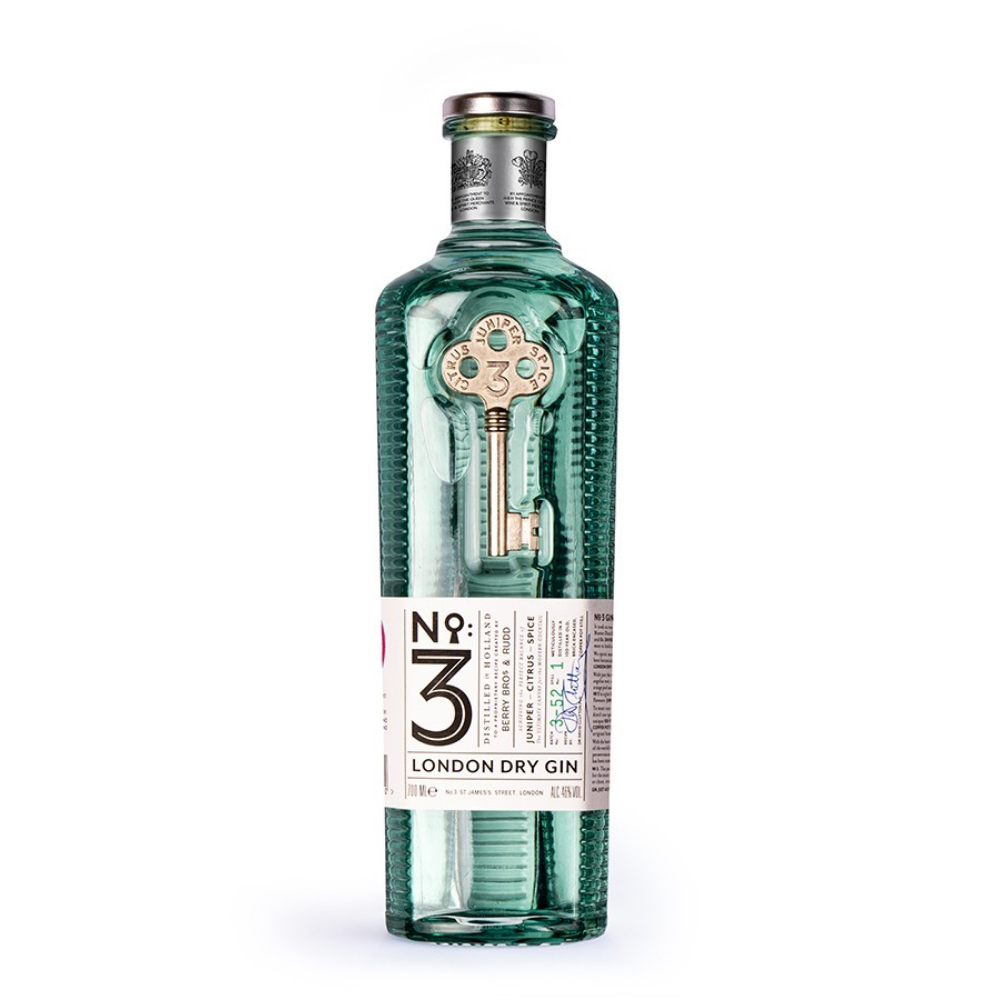 Bouteille de No.3 London Dry Gin est un gin premium, élaboré selon la tradition londonienne, offrant une expérience gustative exceptionnelle.​